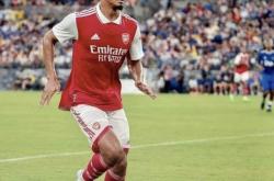 爱游戏中国 -阿森纳训练开放日，今晚防线松动引欢呼，CBA常规赛在即，年轻球员得到机会的简单介绍