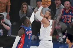 爱游戏入口 -底特律活塞训练开放日，训练课后回应争议引观众欢呼，NBA常规赛在即，赛程密集仍需轮换的简单介绍