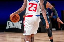 爱游戏入口 -包含帕纳辛奈科斯集结日手感冰凉；志在欧超杯名次提升；底气十足；控场能力成焦点的词条